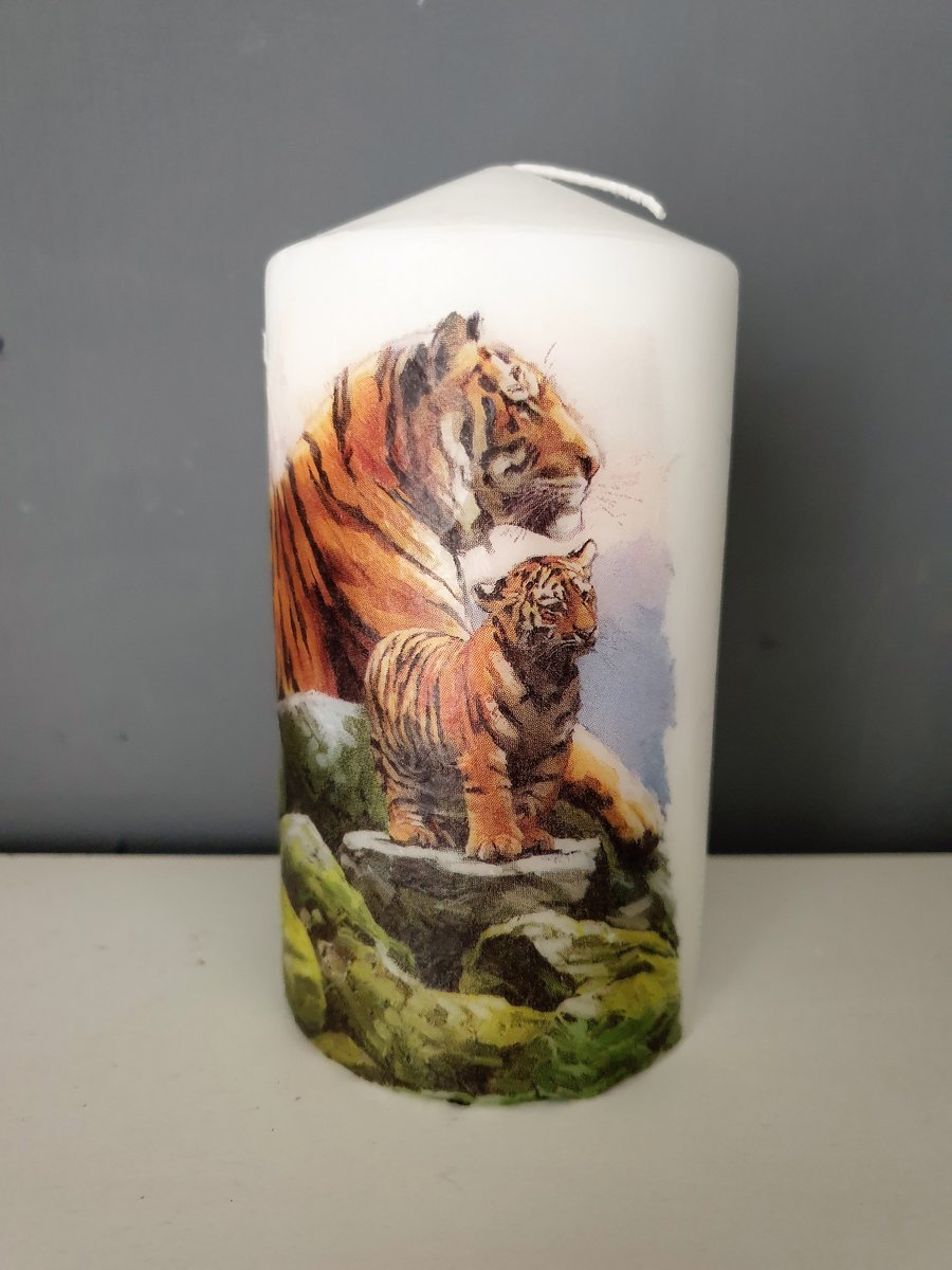 tiger candle