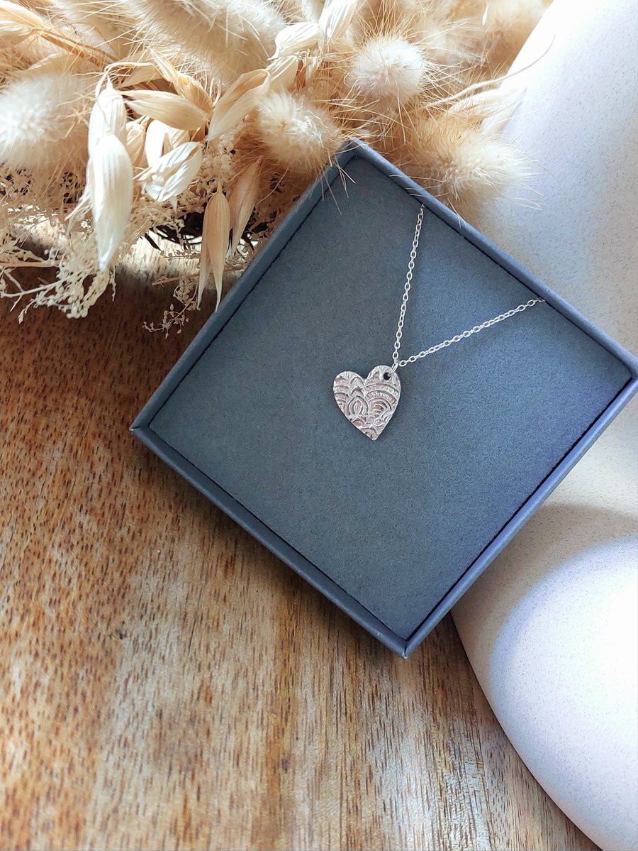 Fine Silver heart pendant necklace 