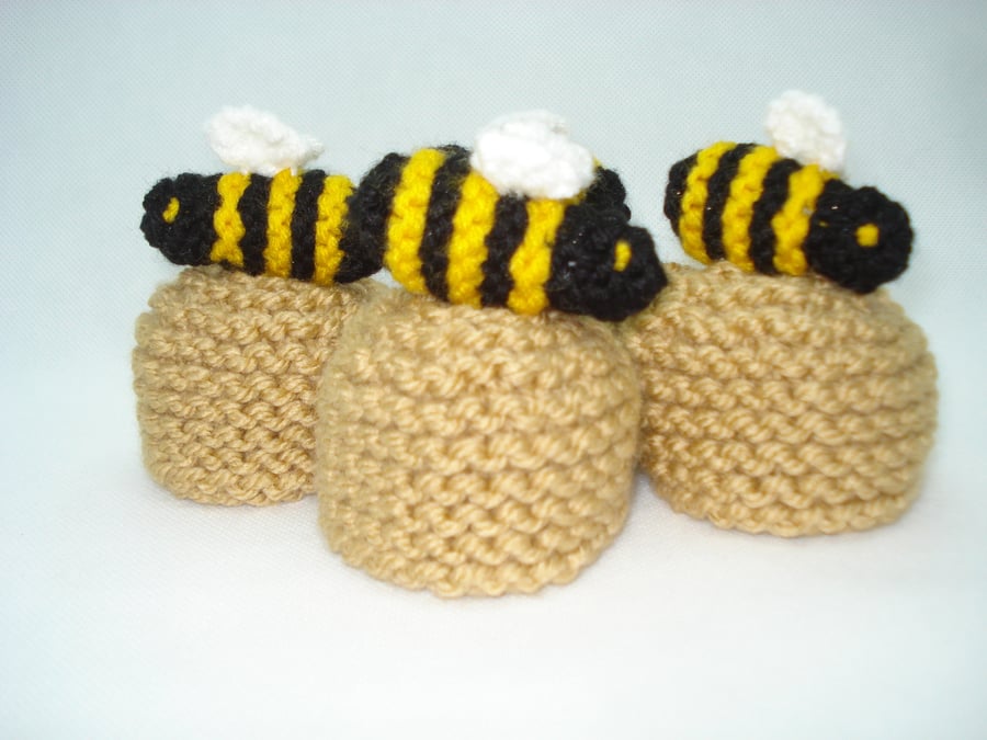 Set Of Four Hand Knitted Egg Cosies With Bumble Bees (R606)