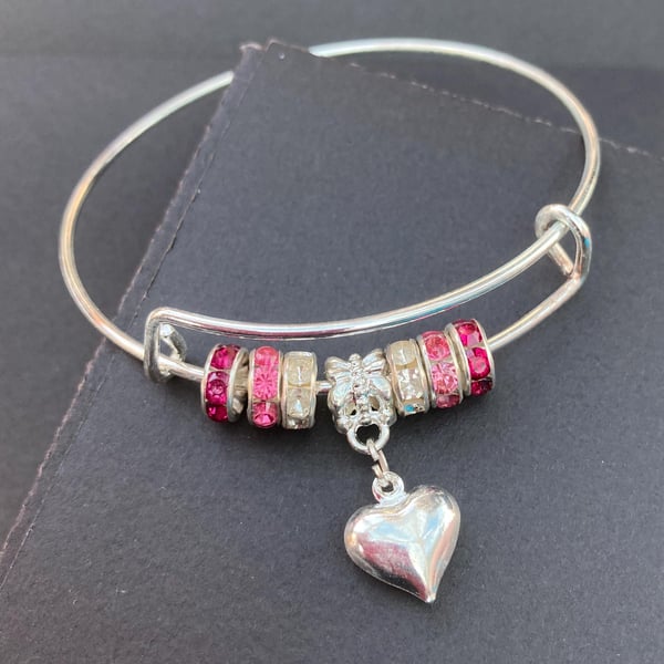 Adjustable Expandable Silver Heart Charm Bangle with Coordinated Pink Bead Set