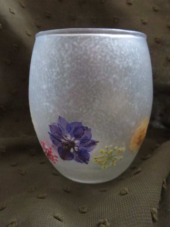 Frosted Tealight Candle Holder with Natural Dried Pressed Flowers