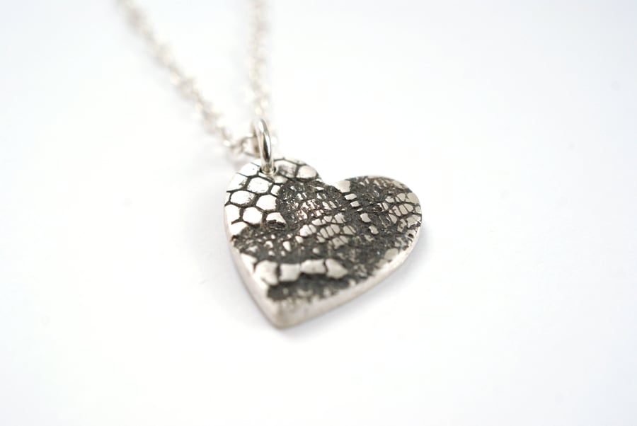 Vintage Lace Heart pendant