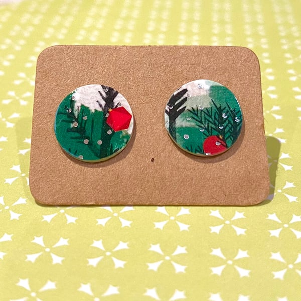 Recycled plastic Christmas tree circle stud earrings