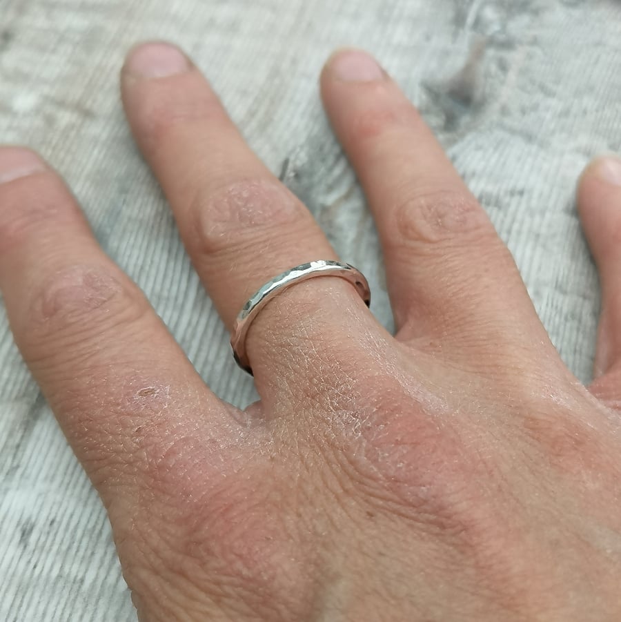 Sterling Silver Hammered Ring - JBJ4021