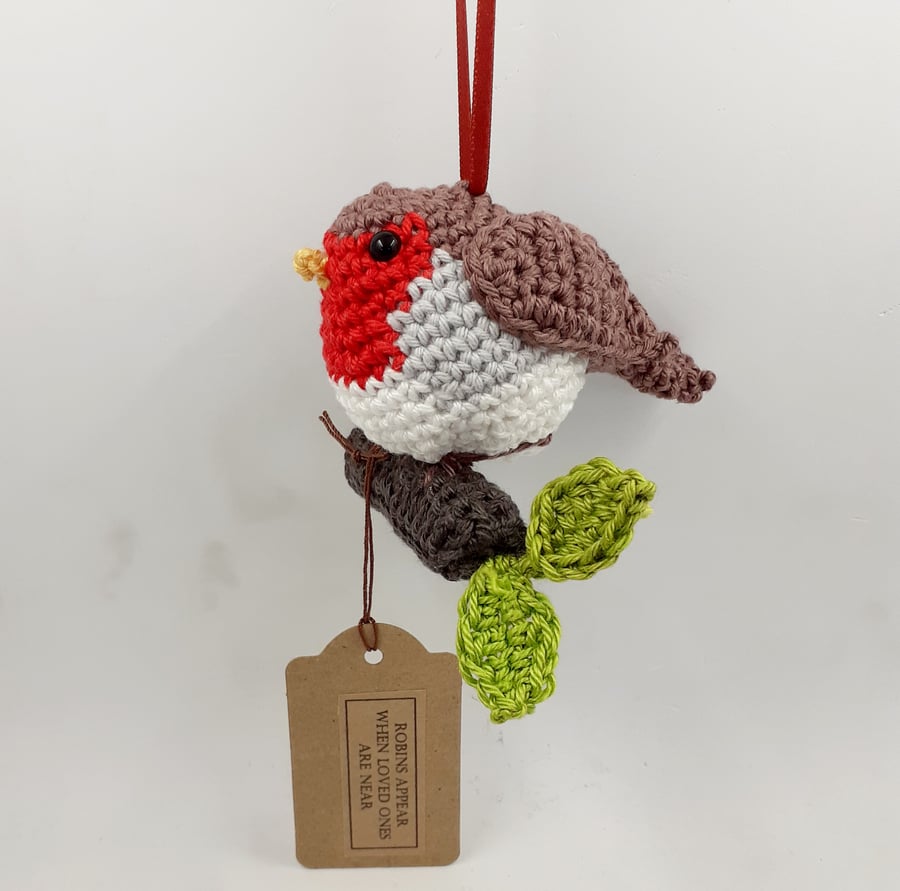 Crochet Robin - Alternative to a Card