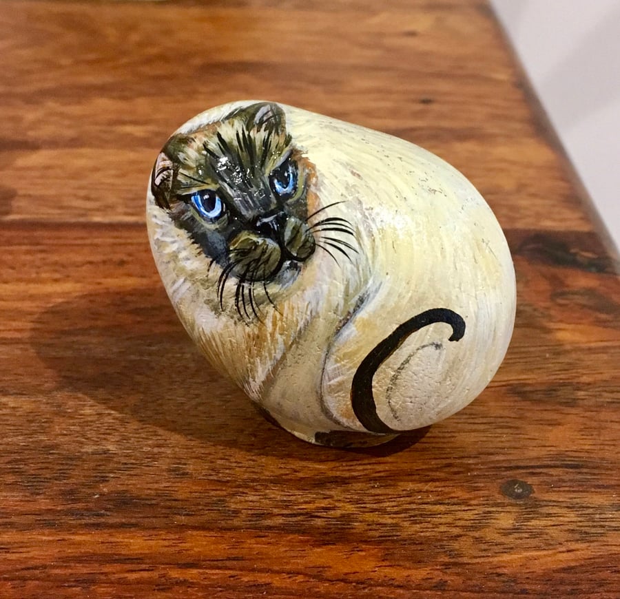 Cat Siamese painted pebble garden rock art pet Portrait gift