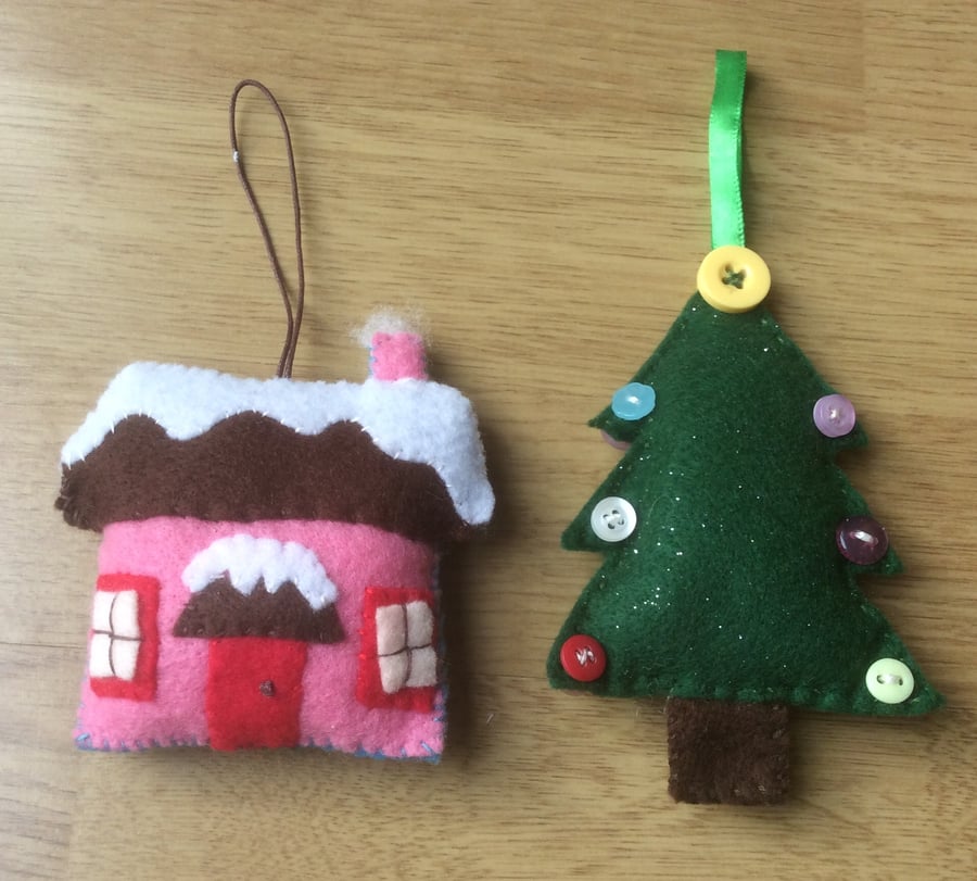 Felt House and Tree Hanging Christmas Decorations 