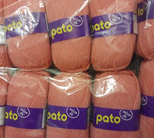 Pato Yarn - Salmon Pink - 10x100g