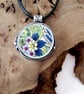 PENDANT VINTAGE CHINA CERAMIC NECKLACE - Image 1