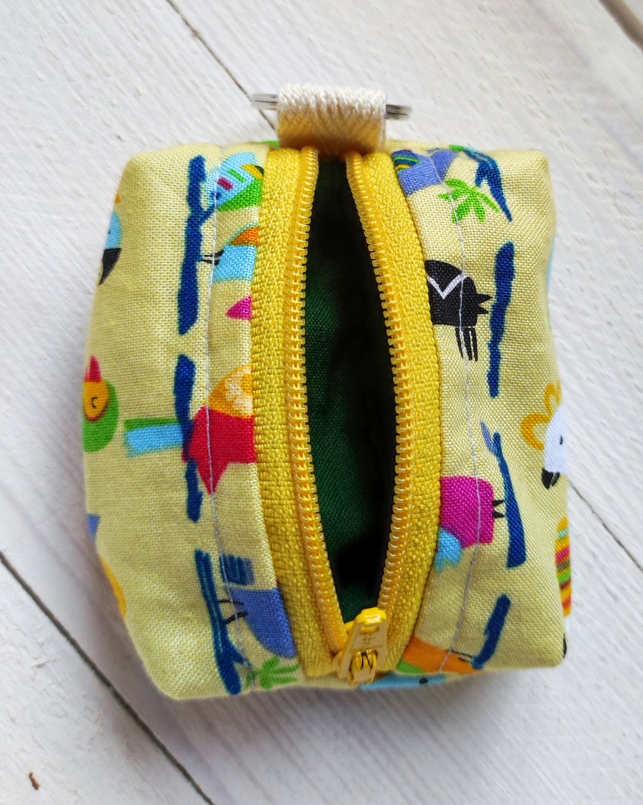  Keyring  UK delivery free