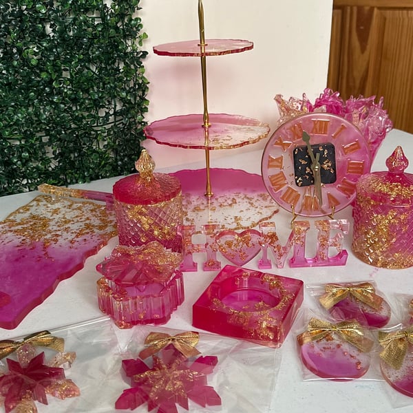 Decorative set for festive table