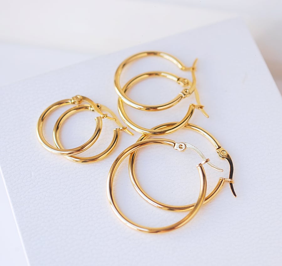 Elegant Hoop earrings, round hoop, 18k Gold plated circle earrings gift for her