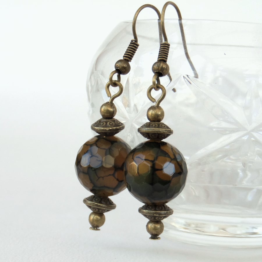 Vintage-style brown agate bronze earrings