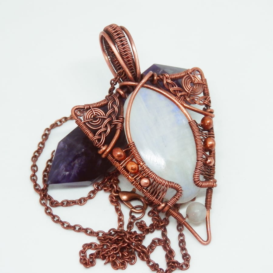 Celtic Style Copper Necklace With Rainbow Moonstone