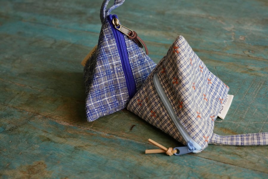 Handmade Fabric Triangular Small Zipper Pouch 