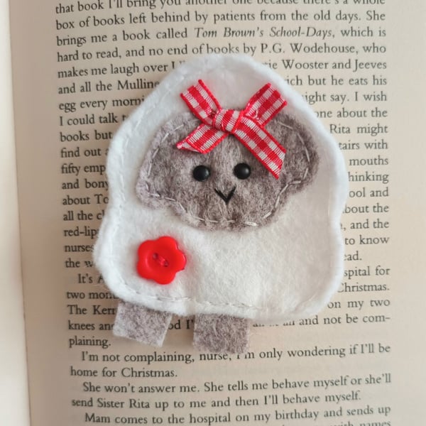 I love EWE (white) Spring lamb bookmark (red),letterbox gift