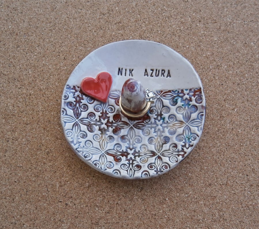 Personalised ring dish, Ceramic ring holder with heart, MADE TO ORDER, 2t