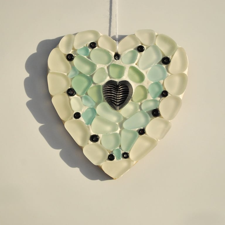 Heart shaped mosaic wall hanger
