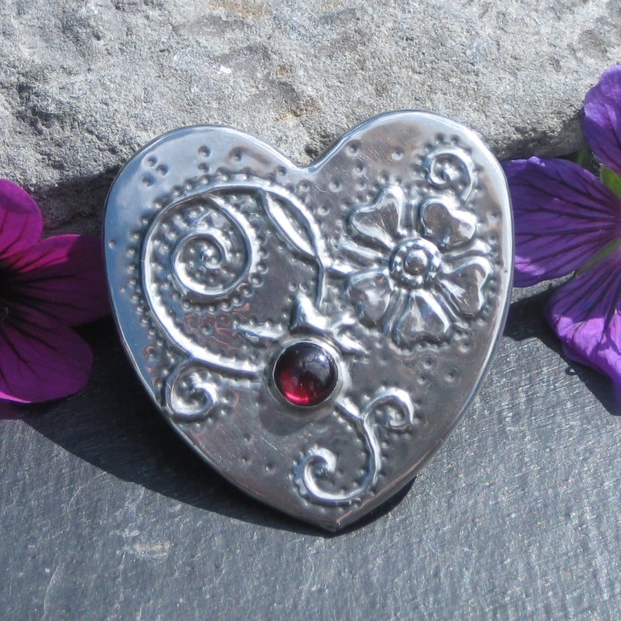 Strawberry Flower Heart Brooch with Garnet