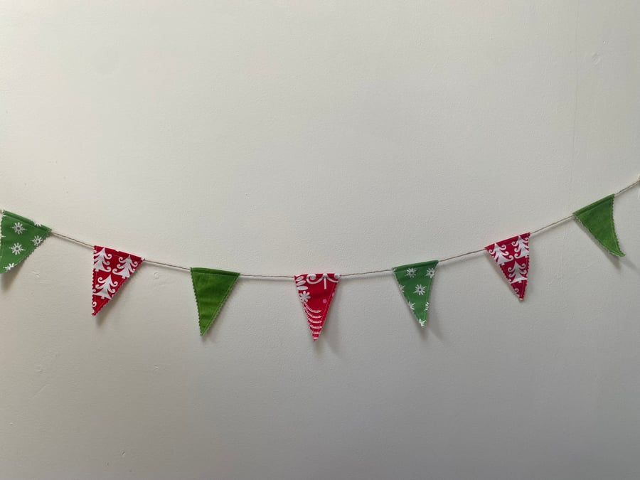 Mini Christmas Bunting (696)