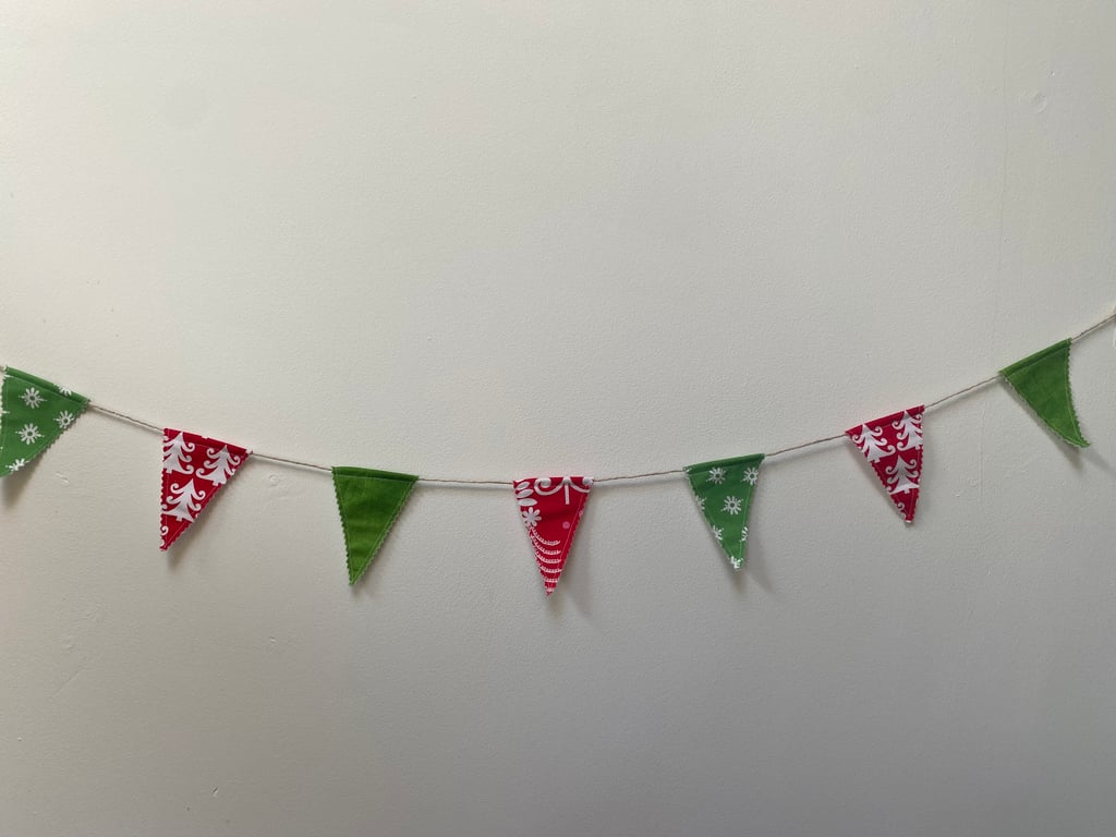 Mini Christmas Bunting (696)