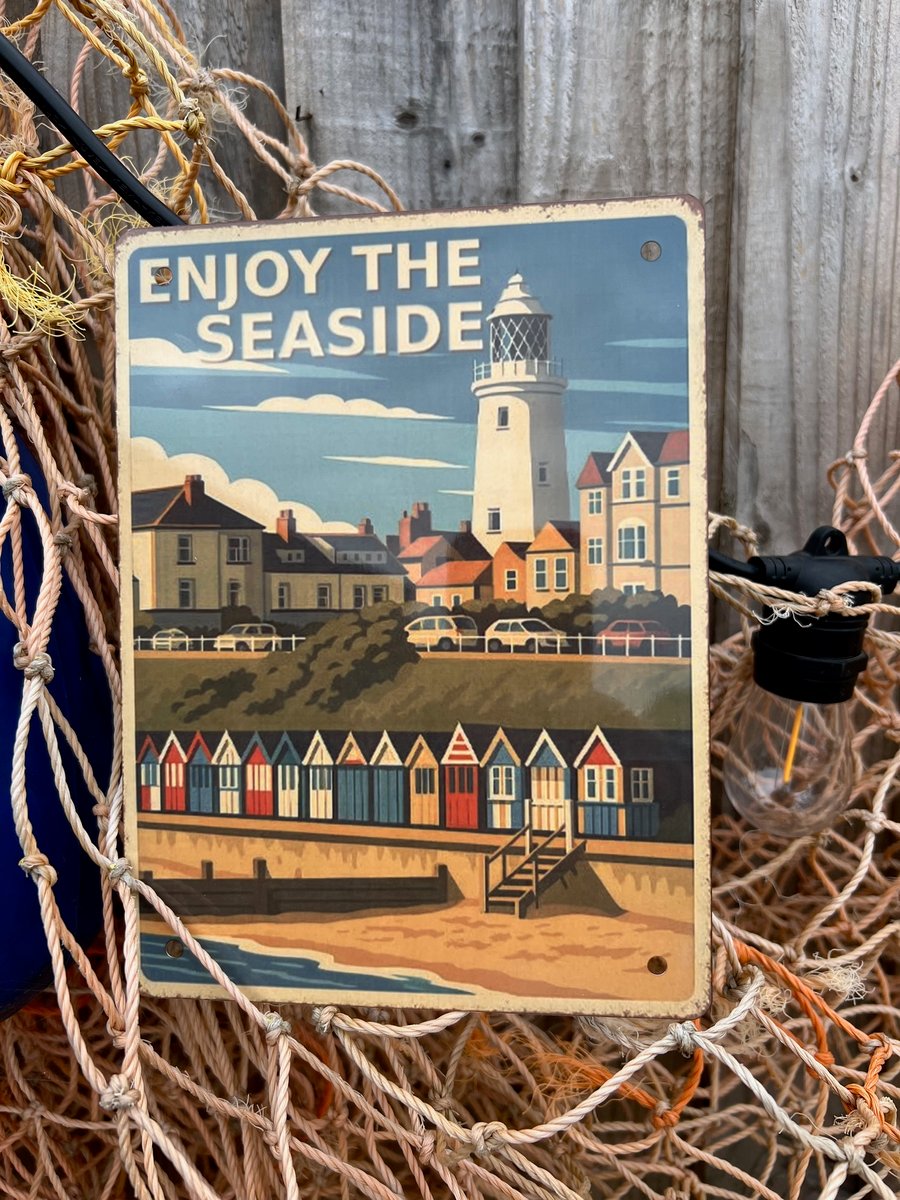 Southwold Tin sign Vintage British Seaside Beach Huts Retro Metal Wall Art Gift