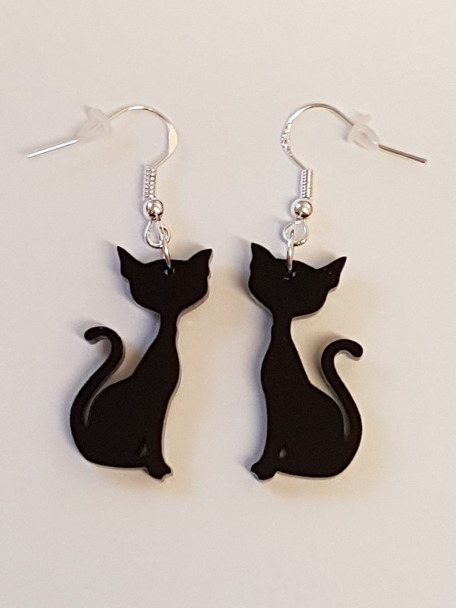 Sitting Cat Earrings - Acrylic