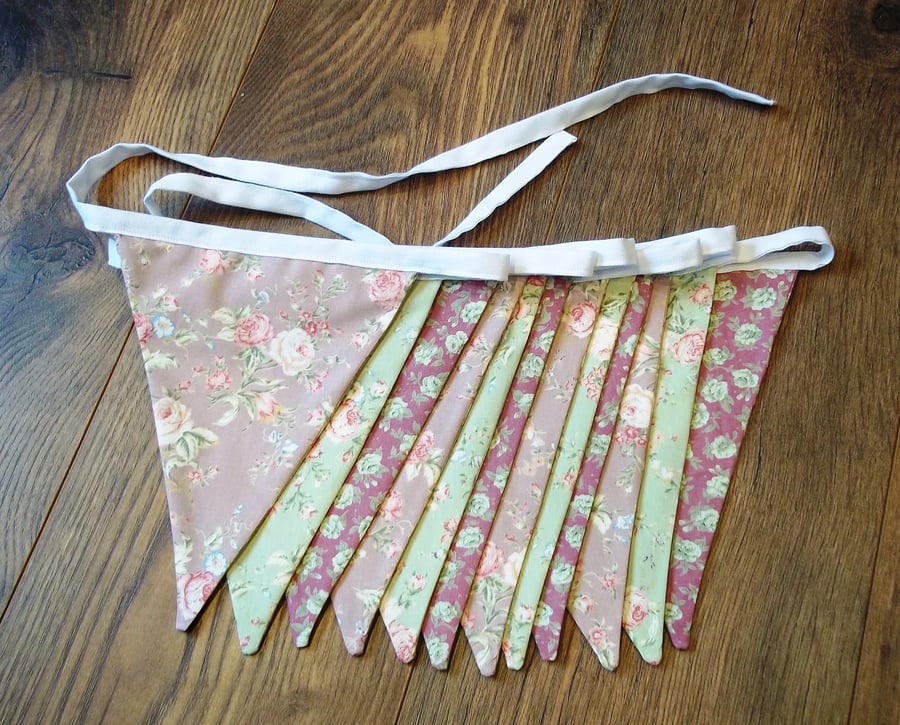 Vintage floral mixed pinks bunting