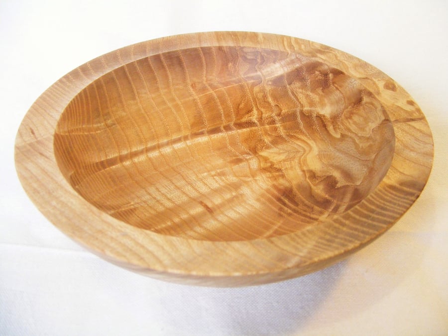 Rippled brown Ash food or decorative Bowl