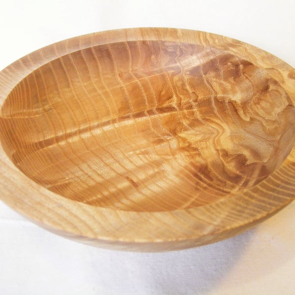 Rippled brown Ash food or decorative Bowl