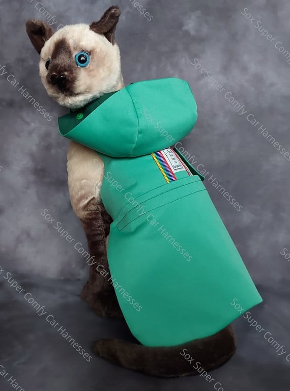 Sox Super Comfy All Seasons Adaptable Cat Harness, Cat Jacket in Plain Green