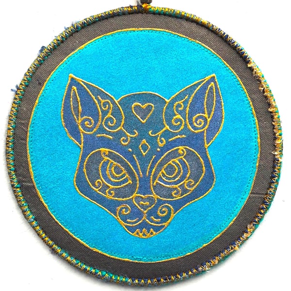 DDCMP01 - Cat Skull Mandala Wall Hanging-15cm diameter-Old Gold-Turquoise-Blue