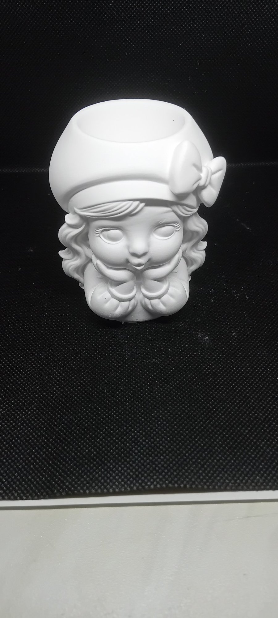Sweet girl planter