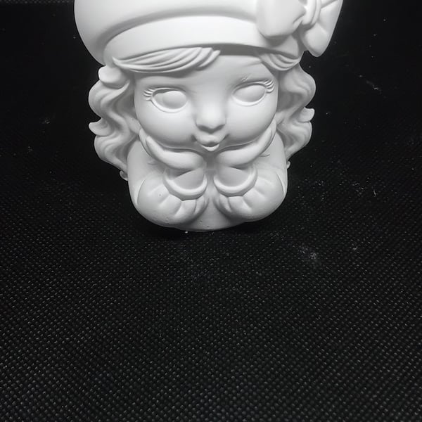 Sweet girl planter