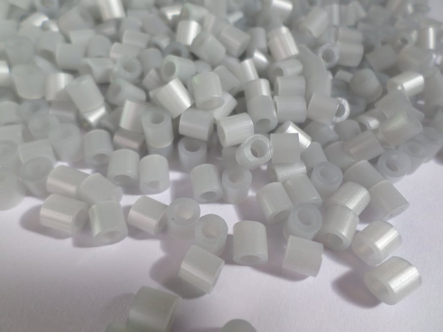 500 x Hot Fuse Beads - Column - 5mm - Light Grey