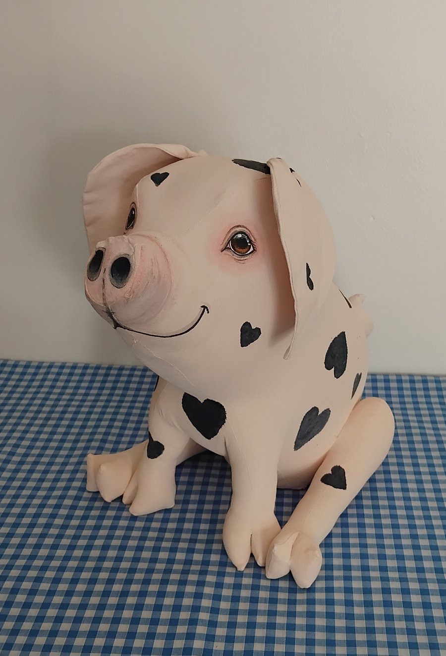 Gloucester Old Heart Piggy Doorstop