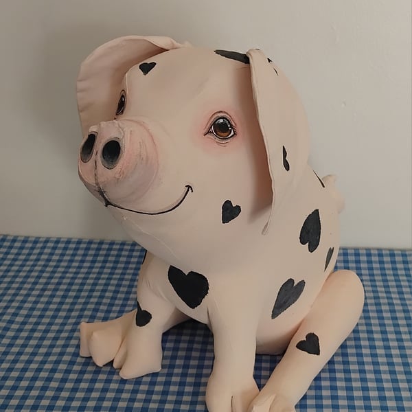 Gloucester Old Heart Piggy Doorstop