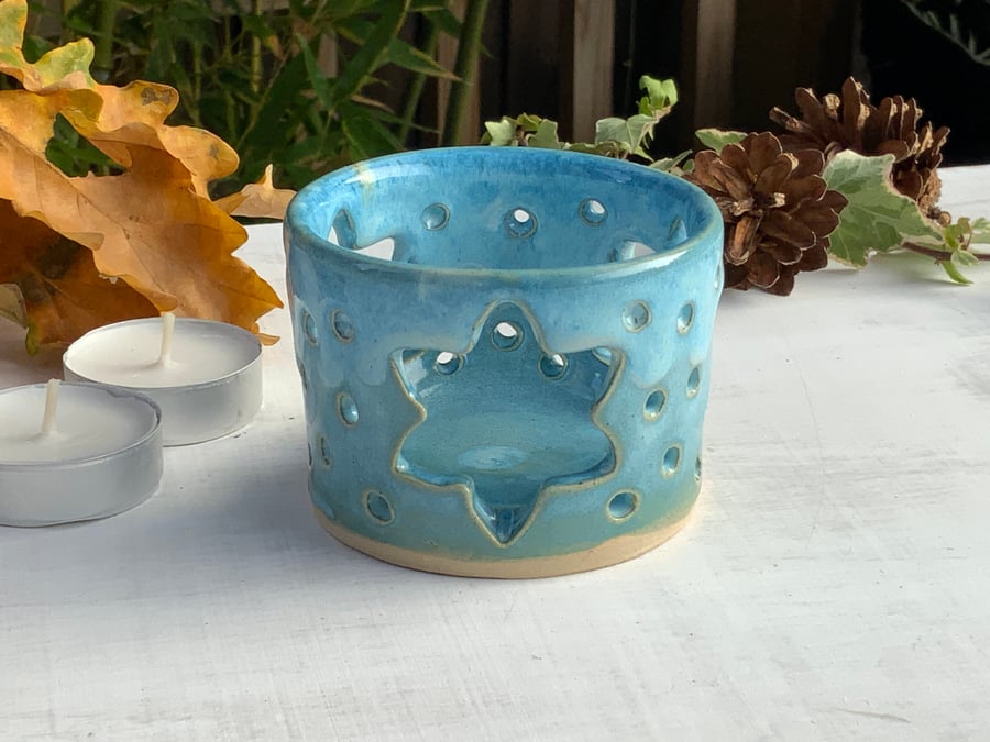 Star Design Tealight Holder
