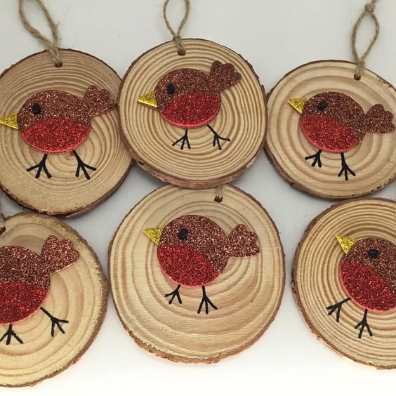 Glitter Robin wood slice hanging decorations