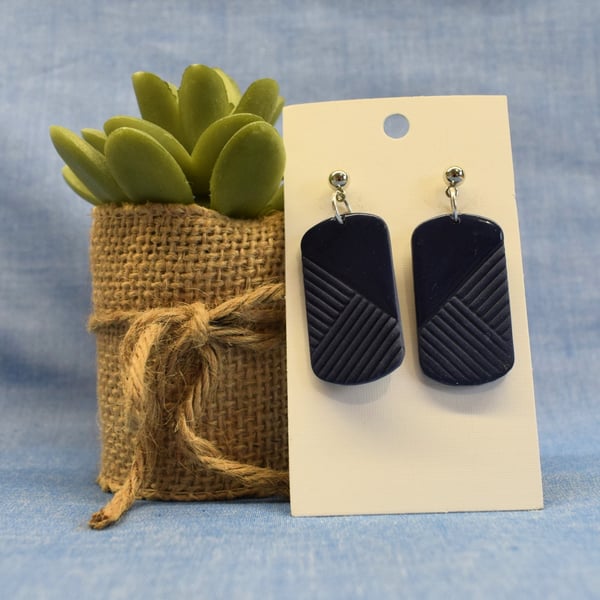 Deep Geometric Textured Earrings