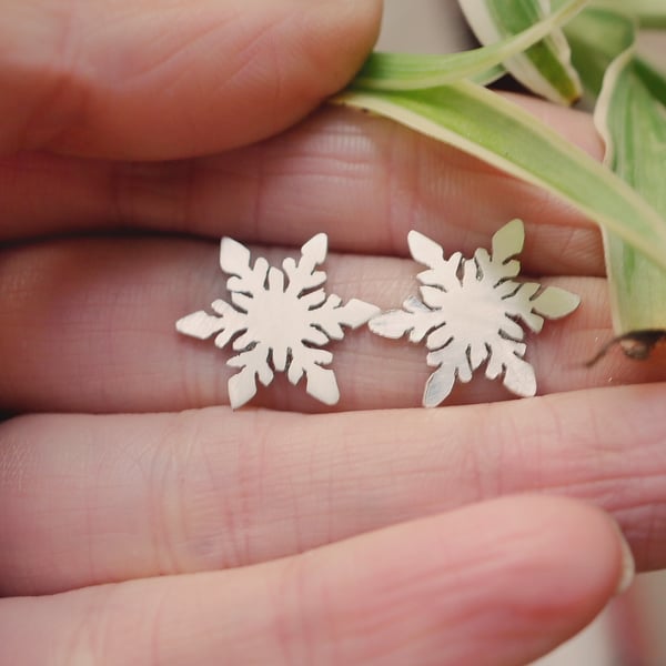 Snowflake Stud Earrings