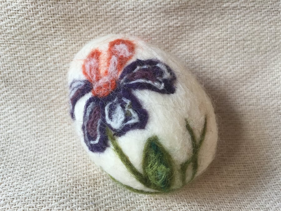 Felted Easter Egg, Needle Felt Easter Decoration, Iris Flowers Garden