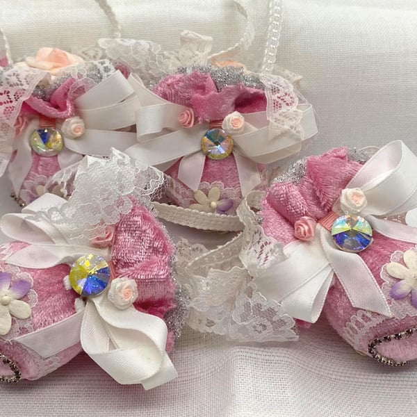 Set of 4 Pink Shabby Chic Christmas Baubles with Lace and Roses