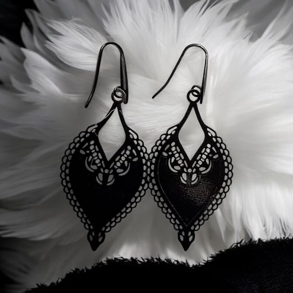 Black Filigree Drop Earrings: Boho jewellery, Gothic jewellery