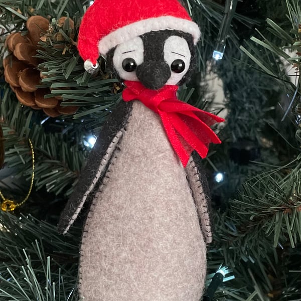 Penguin Hanging Christmas Decoration 