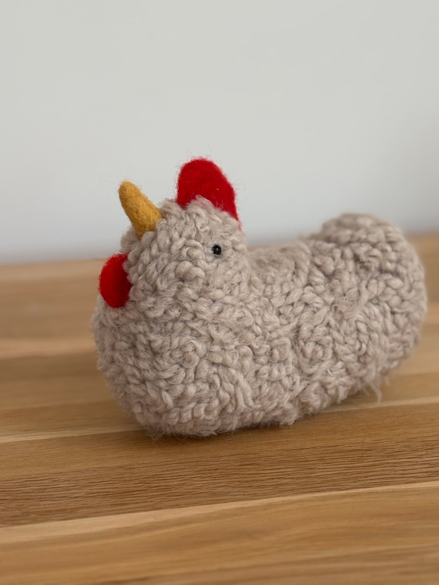 Needle felt fluffy wool chicken. Stands 10cm tall