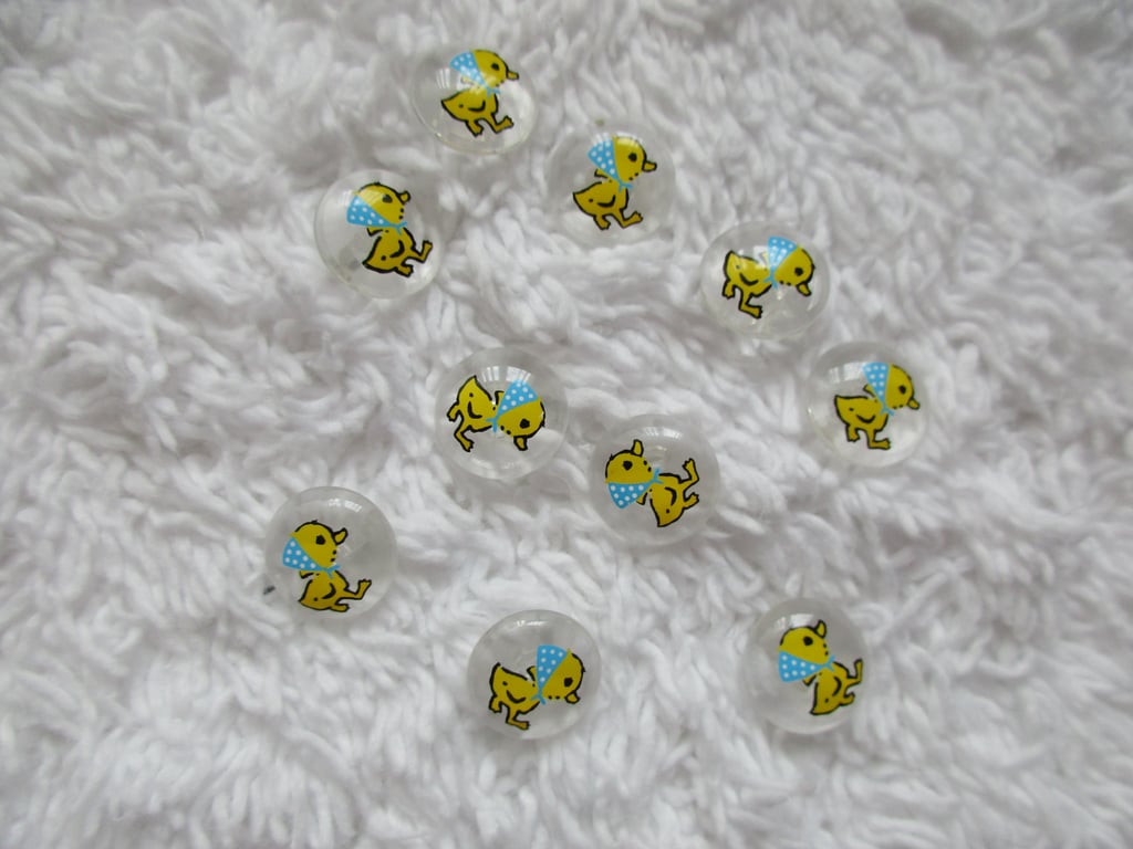 10 Clear Shank Buttons with Duck Print Buttons