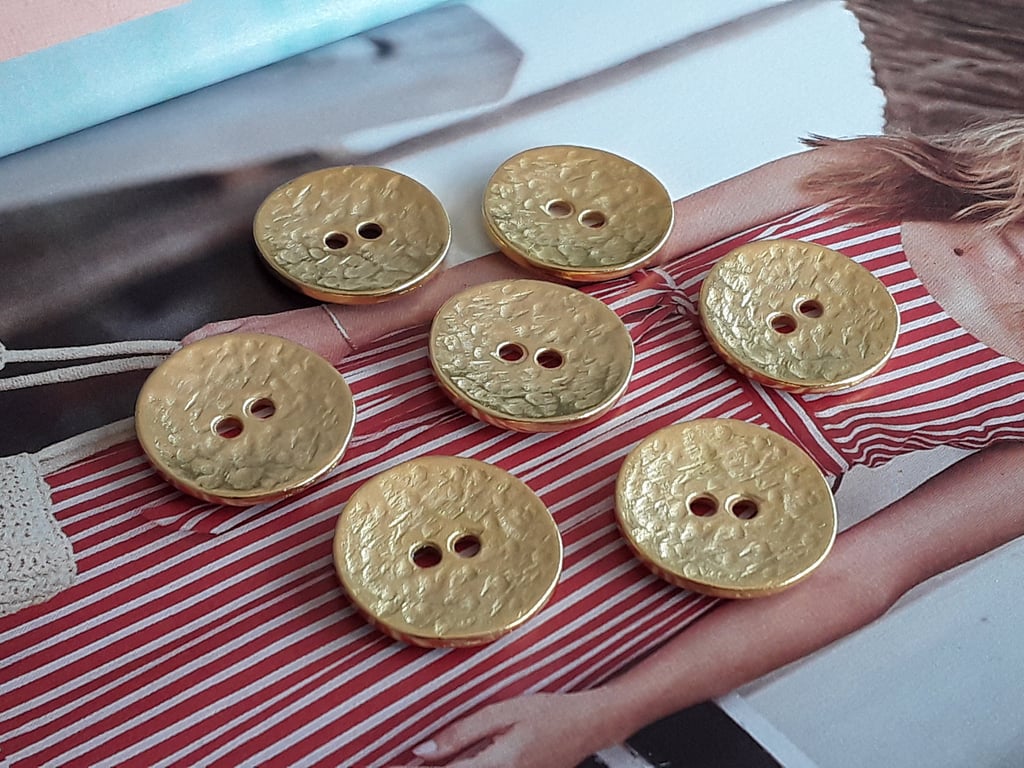 13 16" 20.3mm 32L Matt Gold hammered effect Italian metal button x 5