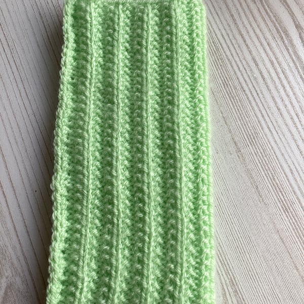 MOBILE PHONE SLEEVE 8x3.5"or 20x9cm HAND KNITTED IN GREEN YARN