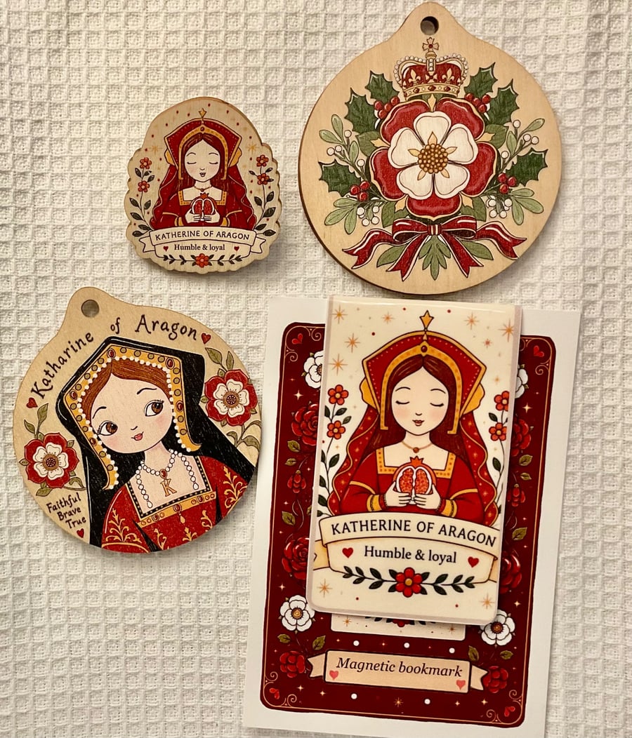 Katharine of Aragon Tudor Gift Set – Wooden Pin,Bookmark & 2 Wooden decorations 